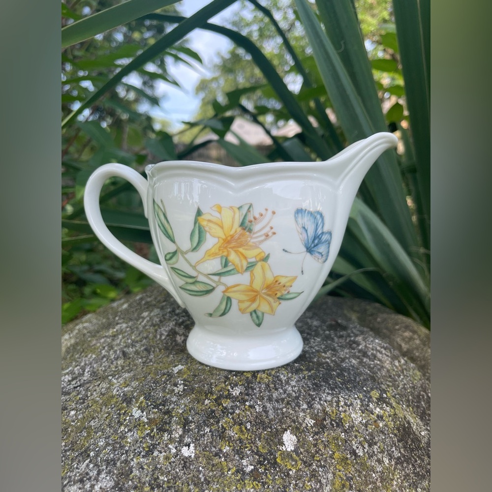 Lenox Butterfly Meadow Creamer